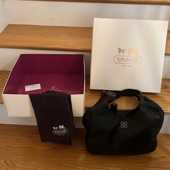 Coach~14968 Julia Leather Hobo Bag Brown with Original Box and Protective Bag - Picture 1 of 6